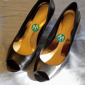 Calvin Klein Women's High Heels 8 1/2 WIDE